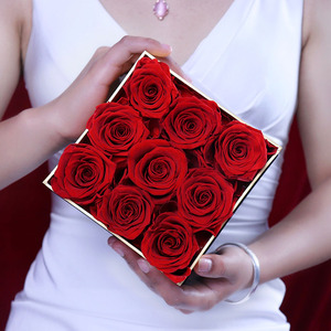 Caja de Regalo de Lujo con Rosas Preservadas en Forma Cuadrada, con Detalles en Dorado, de <span class=keywords><strong>9</strong></span> y 16 Cabezas, un Elegante y Romántico Recuerdo para Ella - Product Image 6