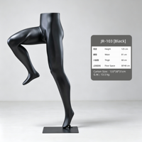 Mannequin de corps inférieur masculin en pose sportive dynamique, demi-corps, pour l'affichage de pantalons de sport, de joggers et de leggings