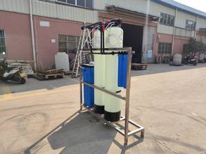 La máquina de tratamiento de <span class=keywords><strong>agua</strong></span> <span class=keywords><strong>mineral</strong></span> de intercambio iónico del suavizador de <span class=keywords><strong>agua</strong></span> 1500LPH con tanque FRP reduce la dureza <span class=keywords><strong>a</strong></span> un precio pequeño - Product Image 4