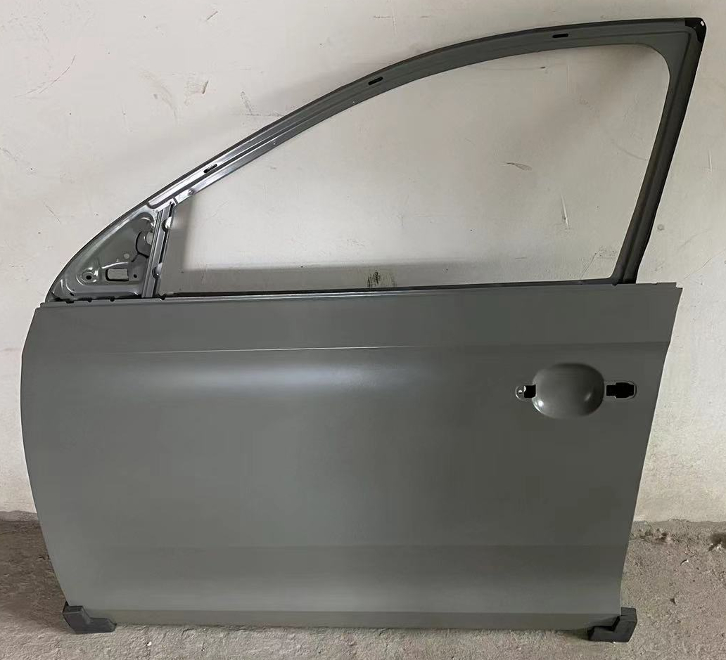New Auto Body Parts OEM 60U831056 60U831055 Polo Front Doors Auto Parts for VW  Polo 2020 Sedan Auto Parts Image 1