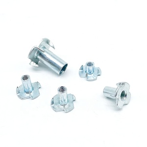 Chất lượng cao thép carbon <span class=keywords><strong>M4</strong></span> M5 M6 M8 M10 M12 din1624 Bốn móng vuốt TEE <span class=keywords><strong>NUT</strong></span> màu xanh kẽm mạ 4 prong TEE <span class=keywords><strong>NUT</strong></span> - Product Image 5