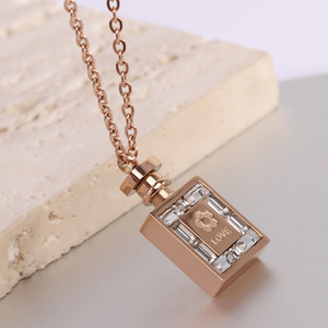 Colgante de botella de perfume con incrustaciones de circonita, grabado de amor, collar de acero de titanio para mujer, regalo de San Valentín - Product Image 4