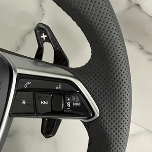 Volant sport en fibre de carbone pour <span class=keywords><strong>Audi</strong></span> <span class=keywords><strong>A8</strong></span> A4 R8 A4L Q5 A3 A5 A7 Q7 A6L S3 S4 - Product Image 5