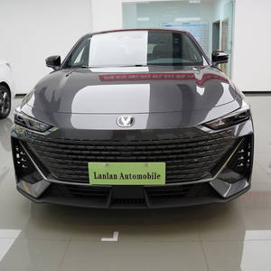 Nouvelle <span class=keywords><strong>voiture</strong></span> à essence Changan Uni-V 2.0T 2025 à livraison <span class=keywords><strong>rapide</strong></span> et prix abordable, sièges électriques en alliage d'aluminium, phares LED, toit ouvrant panoramique - Product Image 1