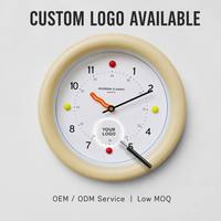 Horloge murale de style nordique en plastique silencieuse, design original, moderne, simple, personnalisée, crème, pour salon