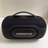 Enceinte portable Hopestar P65 CLUB 220W, enceinte IPX6 avec 2 micros sans fil, lumière RGB, basses puissantes pour les fêtes et le camping