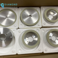 Meule diamantée vitrifiée 1A1 à haute efficacité de meulage pour le traitement du céramique, du carbure et du verre optique