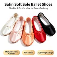 Chaussures de danse de ballet en satin à semelle souple pour femmes et filles, souples et confortables, avec détail nœud, pour l'entraînement et la pratique de la danse