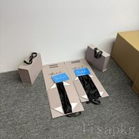 Kundendefinierte glänzende rosa geschenkbox aus Papier mit magnetverschluss für Kleidung mit Bandgriff rechteckige faltbare Verpackungsbox für Kleidung Schuhe