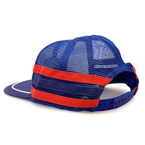 Gorras de Camionero Personalizadas de 5 Paneles con Logotipo Bordado, 3 Rayas, Malla Azul en la Parte Trasera - Product Image 2