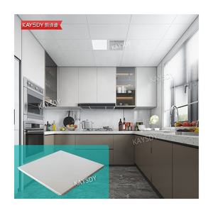<span class=keywords><strong>Faux</strong></span> <span class=keywords><strong>plafond</strong></span> de bureau Design 600x600mm Clip carré en aluminium dans les carreaux de <span class=keywords><strong>plafond</strong></span> Plaques de <span class=keywords><strong>plafond</strong></span> en métal suspendues - Product Image 4