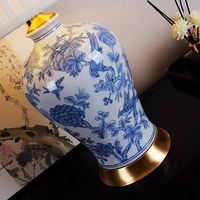 Table de chevet rétro asiatique en céramique bleu clair et blanc porcelaine ABS classique européen pour chambres à coucher à usage domestique