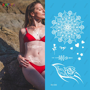 Autocollant de tatouage temporaire au henné blanc <span class=keywords><strong>dentelle</strong></span> fleur de <span class=keywords><strong>Mandala</strong></span> fleur étanche faux tatouage fête de mariage tatouages temporaires festifs - Product Image 2