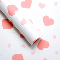 Papier d'emballage en rouleau en plastique imperméable pour fleuriste, motif cœur rouge, style bouquet de fleurs de créateur coréen, fournitures florales pour emballage cadeau