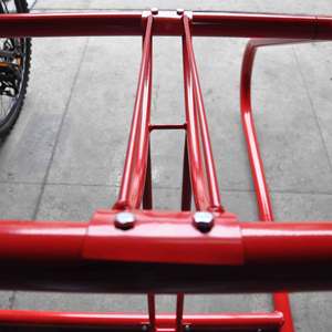 Outdoor Vertical <strong>Bike</strong> Parking Car Rack Metal Bicycle <strong>Park</strong> Stand - Product Image 4