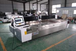 Macchina CNC per Vetro: Centro di Lavorazione per Foratura, Molatura, Fresatura, Lucidatura, Incisione e Intaglio del Vetro - Product Image 2