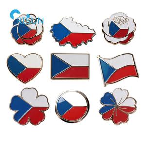 Épinglette personnalisée en émail de la République tchèque, emblème de la carte de la République tchèque, broche, badge, épinglette de chapeau, épinglette de revers - Product Image 1