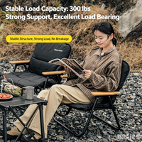 Chaise de camping pliante avec dossier, siège rembourré épaissi, accoudoirs en bois de hêtre, sangle de transport portable – Vente directe usine
