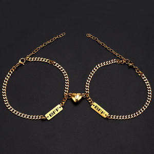 Acier inoxydable amour coeur aimant attraction <span class=keywords><strong>bracelet</strong></span> titane acier gravé pendentif <span class=keywords><strong>couple</strong></span> ami BBF paire bracelets en gros - Product Image 5