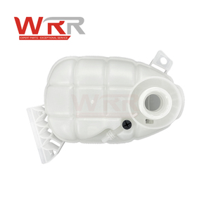 Tanque de Expansión 17137642160 17137609468 para BMW F30 F32 335i 435i, Depósito de Refrigerante del Motor, Piezas de Repuesto Confiables - Product Image 4