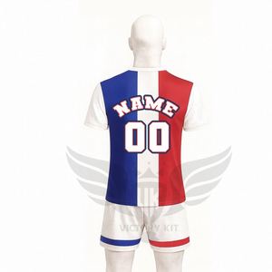 ชุดเสื้อและกางเกงฟุตบอลสั่งทำขายส่ง ผ้าโพลีเอสเตอร์ 100% แห้งเร็ว - Product Image 4