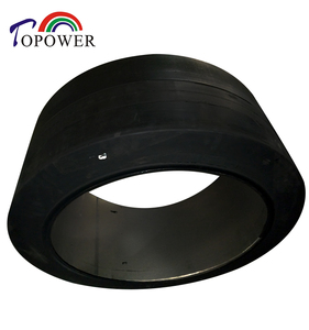 Pneu plein robuste 36x10x30 grand diamètre pour tracteur de <span class=keywords><strong>remorquage</strong></span> aéronautique et véhicules GSE d'aéroport - Product Image 3