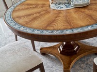 Ensemble de table à manger ronde en bois massif couleur noyer classique avec 4 chaises rembourrées