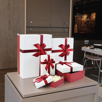 Boîte cadeau rigide de luxe personnalisée Borun Factory avec couvercle, pour bijoux et colliers, en matériaux recyclés, avec revêtement UV, lamination mate et gaufrage