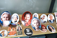 Plaque photo personnalisée en porcelaine carrée pour pierre tombale, carreau commémoratif en céramique étanche, vente en gros, fournitures pour cimetière