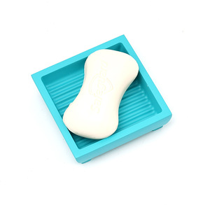 Portasapone Quadrato in Resina Poliestere Blu Cielo con Foro di Drenaggio, Stile Moderno, Ecologico, Produzione ODM Cinese - Product Image 6