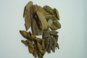 ไม้กฤษณาอินโดนีเซีย: ผู้จัดจำหน่ายไม้กฤษณาเกรดพรีเมียมจากแหล่งธรรมชาติและเศษไม้กฤษณาหอม - Product Image 4