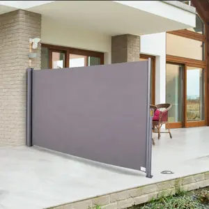 Outdoor Retractable Folding Vertical Wind Screen 3*1.6m Privacy Divider SideとAwning鋼ポール庭