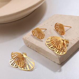 Boucles d'oreilles papillon plaquées or 18 carats en alliage de zinc, boucles d'oreilles tendance pour femmes EH968 - Product Image 2