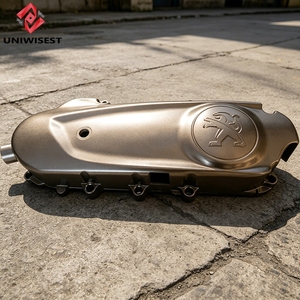 Carter gauche et droit en alliage d'aluminium de haute qualité et durable pour moteur de moto 50cc KISBEE <span class=keywords><strong>50</strong></span> avec logo personnalisé - Product Image 2