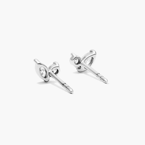 Élégantes boucles d'oreilles en argent 925 avec diamants en moissanite pour femmes, design minimaliste étincelant et boucles d'oreilles de luxe haut de gamme pour femmes - Product Image 6