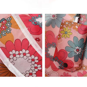 Sac de courses réutilisable et lavable en polyester avec motif de dessin animé personnalisé, facile à transporter, pliable, avec logo - Product Image 4