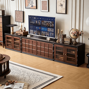 Meuble TV vintage en bois massif avec portes en verre, console multimédia rétro pour salon - Product Image 1