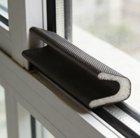 Bande de mousse PU de qualité supérieure, design moderne, économique, pour l'étanchéité des fentes des portes et fenêtres en bois