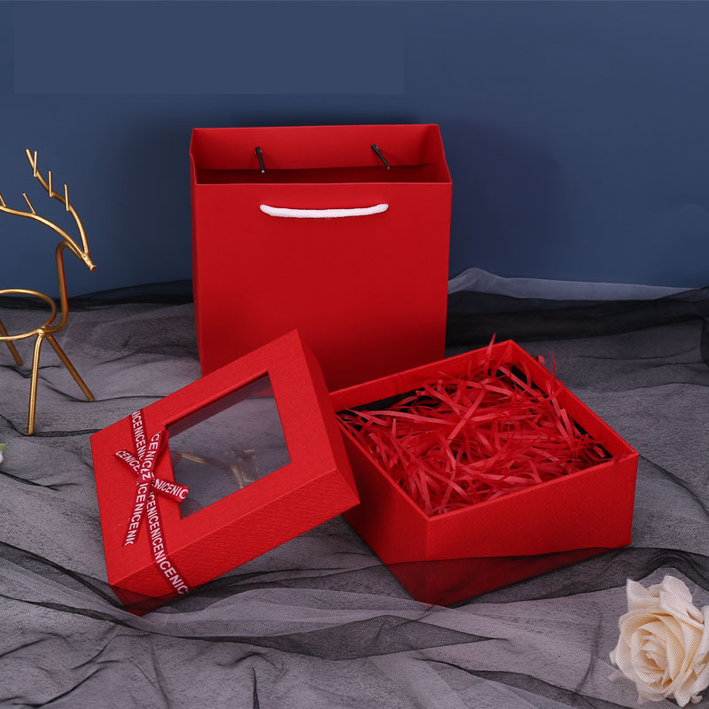 Boîte avec fenêtre