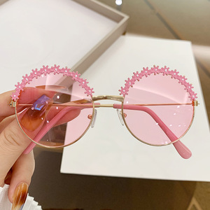 Gafas de Sol para Niños, Estilo Coreano, Modernas, Adorables, con Protección UV380 - Product Image 5