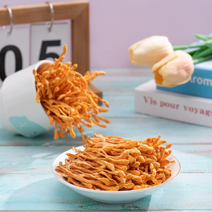 Le vendite dirette della fabbrica di Huaran selezionano <span class=keywords><strong>Cordyceps</strong></span> essiccati prodotti più venduti nei loro colori e sapori originali - Product Image 4