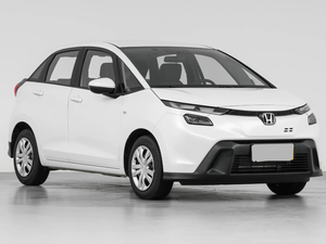 Honda Fit 1.3 Comfort <span class=keywords><strong>Auto</strong></span> 2008 d'occasion, conduite à gauche, couleur foncée, jantes R15, excellent rendement énergétique, fiable, voiture de ville parfaite - Product Image 3