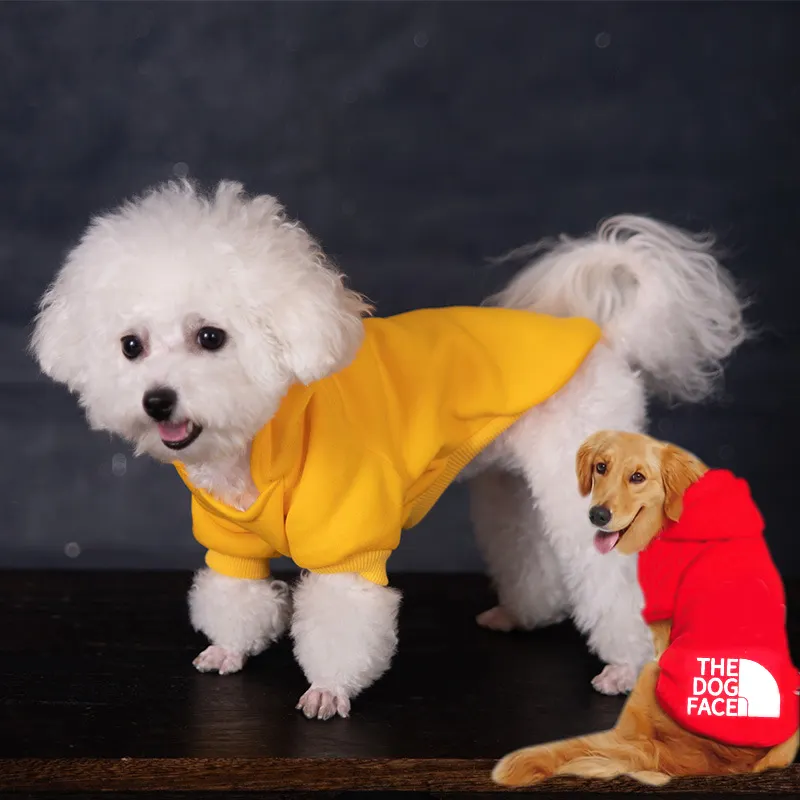 بيع بالجملة صغير موك هوديي مصمم فاخر ملون شعار مخصص الشتاء دافئ لينة لينة جرو ملابس الكلب حيوان أليف