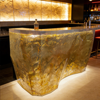 Table de bar illuminée en résine de luxe italienne |   Mobilier de bar commercial personnalisable pour usage en centre commercial et hôtel, transparent, pour la maison
