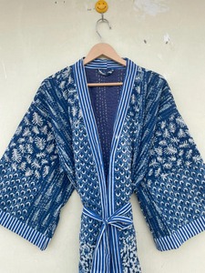 Indigo Patchwork Kantha Kimono Bloc Imprimer Coton Robe Cousu À La Main Floral Bloc Imprimé Vêtements De Nuit Vêtements D'hiver Hippie Kimono - Product Image 3