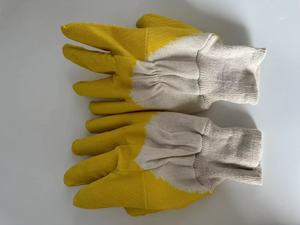 قفازات السلامة لأعمال البناء، مصنوعة من بوليستر الفوم ومطلية بموجة مطاطية باللون الأصفر وتتميز بطانة من القطن الصلب لأداء العمل الشاق - Product Image 6