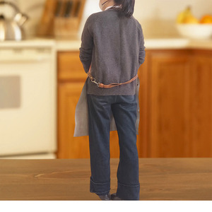 Versión Coreana de capa superior de piel de vaca impermeable a prueba de aceite babero sin mangas delantal para el hogar Cocina café Hotpot Restaurante <span class=keywords><strong>Camarero</strong></span> - Product Image 5