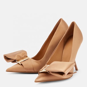 Escarpins personnalisés pour femmes, style nœud papillon, talons aiguilles fins et originaux, bout pointu, en soie, taille 44 - Product Image 2