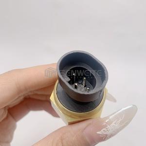 เซ็นเซอร์วัดอุณหภูมิ Senwitt รุ่น 0193-0468 สำหรับอะไหล่เครื่องยนต์ Cummins ของรถขุด - Product Image 4