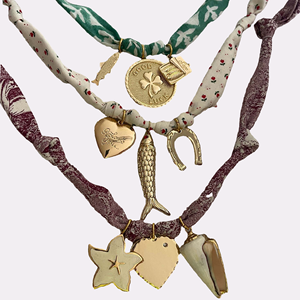 Collier Bandana pour Femme en Acier Inoxydable et Laiton, avec Pendentif Fille <span class=keywords><strong>de</strong></span> la Plage en <span class=keywords><strong>Course</strong></span>, Thème Océan, Style Mode - Product Image 1